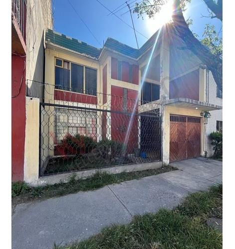 Casa En  La Romana Tlalnepantla De Baz 