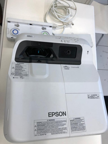 Proyector Epson Brightlink 695wi+ 3500lm Blanco 100v/240v