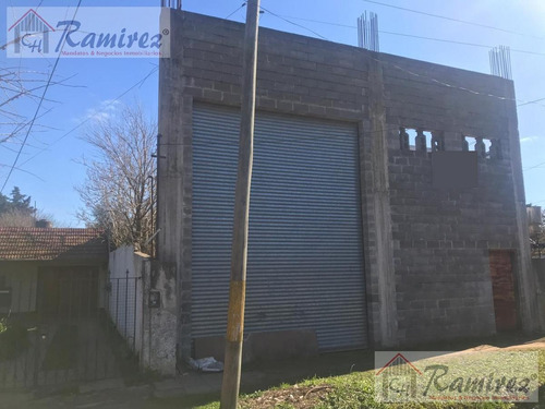 Imagen 1 de 3 de Lote/ Terreno En Venta. Zona Industrial - Ituzaingó