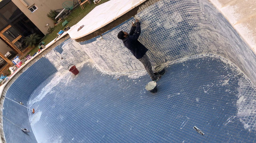 Imagen 2 de 7 de Reparacion Y Remodelacion De Piscinas