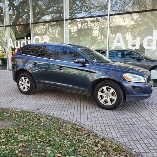 Imagen 4 de 15 de Volvo Xc 60 2.0 Turbo Automática 2011 Marrocchi Exclusivos