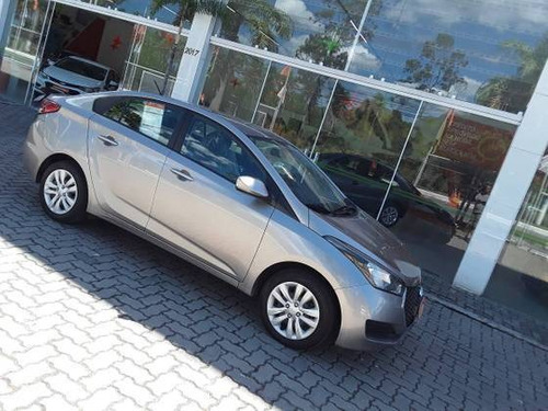 Imagem 5 de 9 de Hyundai Hb20s 1.6 Comfort Plus 16v Flex 4p Automático