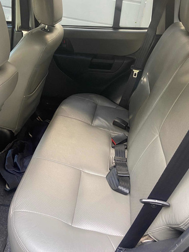 Imagem 7 de 15 de Mitsubishi Pajero Tr4 2008 2.0 Flex Aut. 5p