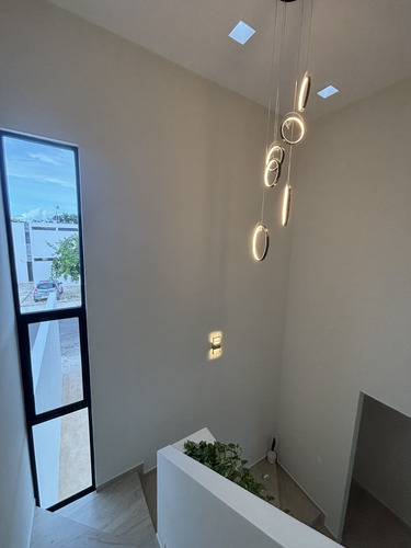 Moderna Casa De 3 Recámaras En Real Montejo Entrega En 6 Meses