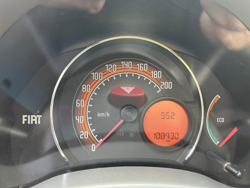 Fiat Uno Uno Vivace 1.0 8V (Flex) 2p
