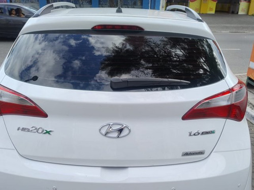 Hyundai HB20X HB20X 1.6 16V STYLE FLEX 4P AUTOMÁTICO