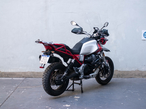 Imagen 7 de 25 de Moto Guzzi V85tt - Usado Con Accesorios