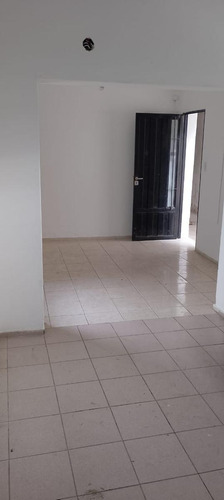 Dpto En Yofre Sur, 2 Dorm Con Patio