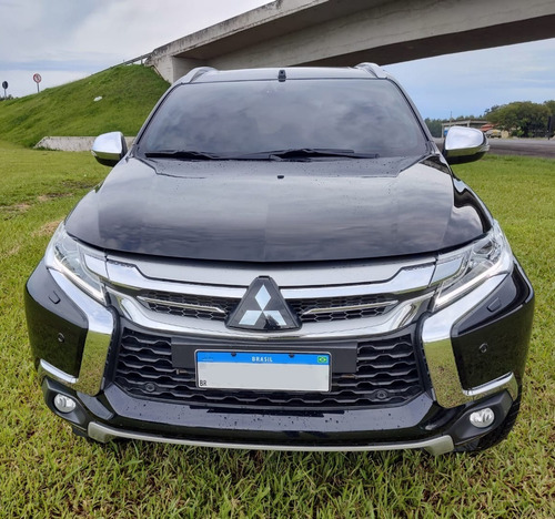 Imagem 2 de 13 de Pajero Sport Hpe - 2020 - Preto - Diesel