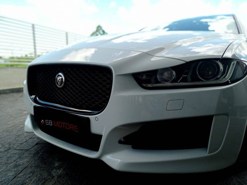 Jaguar Xe 2.0 16v Si4 Turbo Gasolina R-sport 4p Automático
