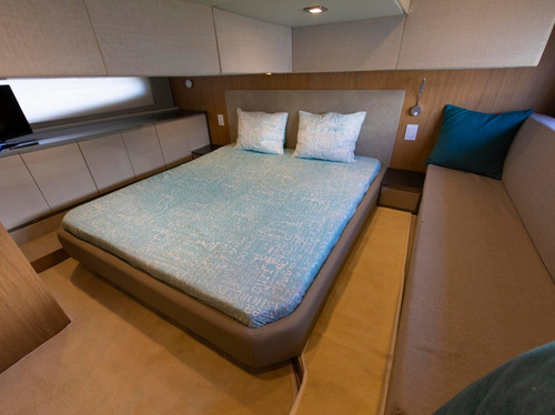 Imagem 7 de 10 de Lancha Royal Mariner Rm480 Flybridge