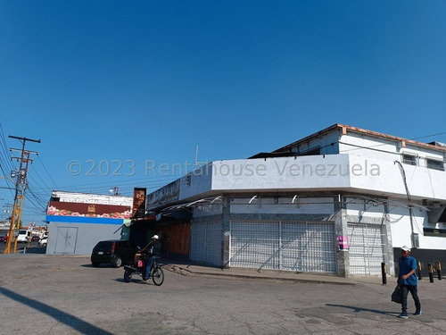 Imagen 28 de 28 de Local Comecial Con Fondo De Comercio Dedicado Al Expendio De Bebidas Alcohólicas En Sus Envases Originales, Con Sellos Y Precintos Y Gastronomia Nacional E Internacional, Ubicado En Avenida Principal