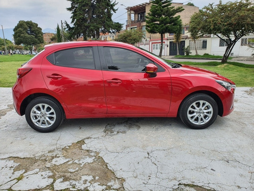 Mazda 2 2018 1.5 Touring Unico Dueño