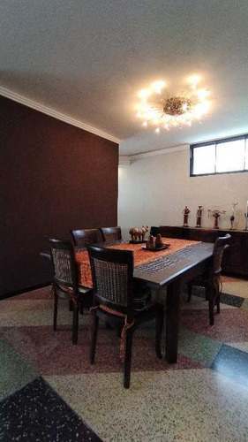 Imagen 6 de 30 de Vendo Casa 521m2 6h/6b/5p Colinas Bello Monte 8229