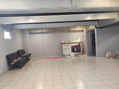 Renta Amplia Oficina Con Bodega De 85m2 En Col. Guerrero