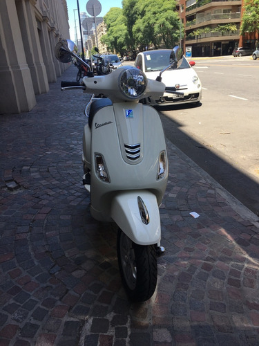 Imagen 21 de 25 de Vespa Vxl