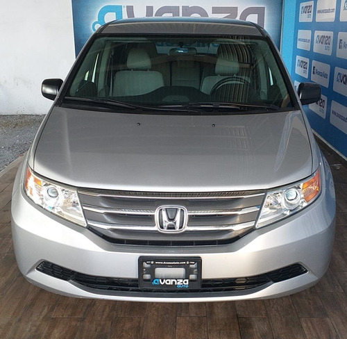 Imagen 5 de 13 de Honda Odyssey 2013 3.5 Lx At