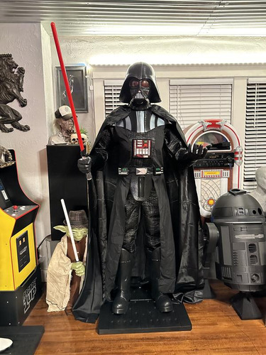 Darth Vader 188 Cm Con Movimiento, Luz Y Voz!