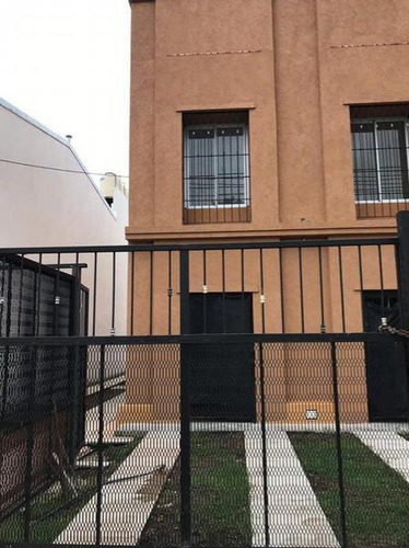 Imagen 4 de 14 de Departamento En Venta De 2 Ambientes En Berazategui A Estrenar- Oportunidad De Contado