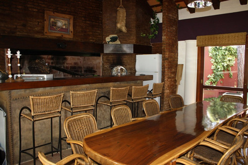 Exclusiva Residencia En Beverly Hills