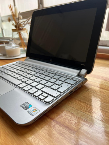 Netbook Hp Mini 210-2141la (para Repuestos/falla/ Leer!) Rosa (Usado)