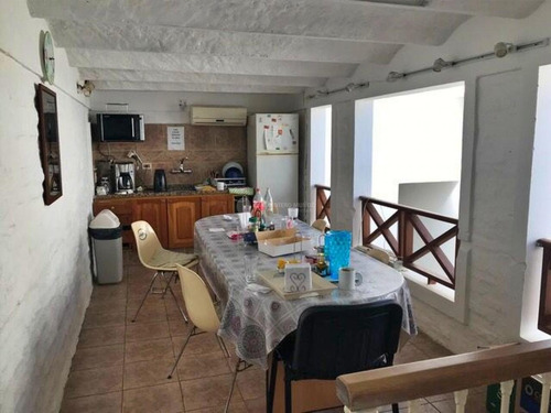 Casa Para Empresa En Parque Rodó