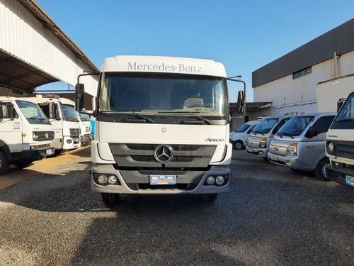 Imagem 1 de 13 de Mercedez Benz Mb Atego 1729