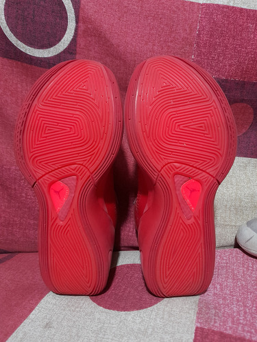 Jordan Luka 1 University Red Talla 2.5 Mx 22.5 Cm (Usado)