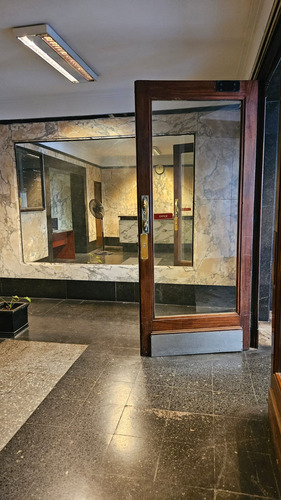Venta Oficina 5 Desp , Av. Belgrano 400 Monserrat