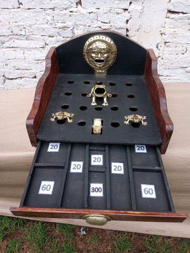 Imagen 4 de 6 de Juego De Sapo Portatil En Bronce