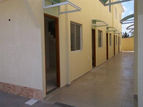 Imagem 11 de 16 de Sobreposta Com Excelente Acabamento Muito Caprichado No Ponto Final Das Lotações Da Vila Ema Bem Perto Da Rodovia E Também De Creche E Escolas Mercadinhos E Padaria - Hm975