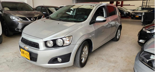 Chevrolet Sonic 1.6 Lt 5 p