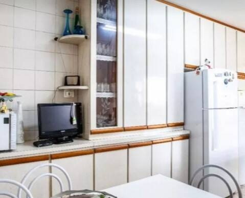 Imagem 9 de 15 de Casa Com 150 Metros 3 Dormitórios 2 Banheiros E 5 Vagas De Garagens - Ca2754