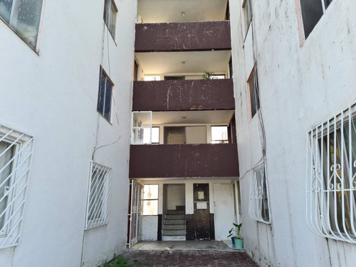 Imagen 2 de 16 de Departamento En Venta En Plaza Dorada, Cuautitlán Izcalli.