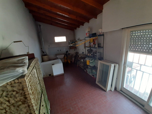 Casa En Planta Baja - Muy Buen Estado - Se Vende Alquilada Hasta Nov 2026
