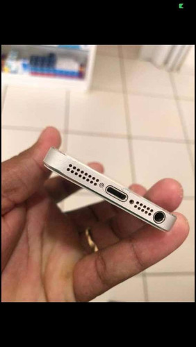 iPhone SE 32g