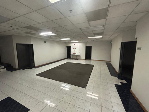 Edificio En Renta 1,778 M2. Parque Industrial Naucalpan.
