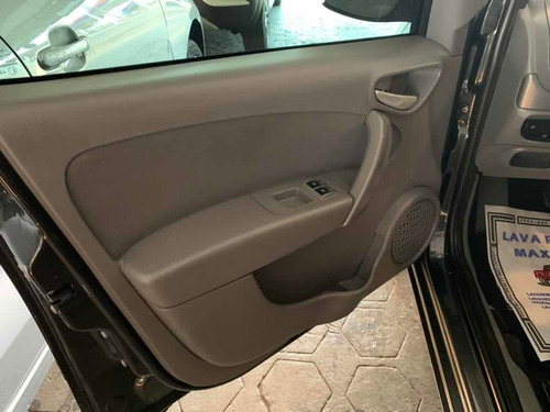 Fiat Palio 2013 1.4 Attractive Flex 5p