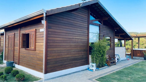 Chalé De Madeira, Terreno De 470m² E 140m De Área Construída