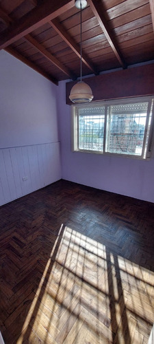 Departamento 2 Ambientes Ph En Primer Piso Mateo Echegaray 5175 Caseros Tres De Febrero