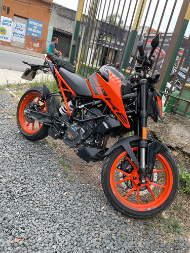 Ktm Duker 200 2024