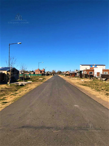 Imagen 2 de 17 de Lotes-funes-654 M2-barrio Abierto-funes-verde