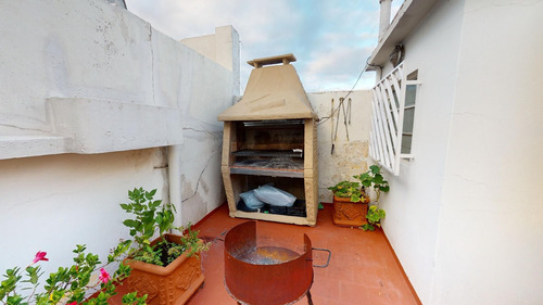 Casa Venta 4 Ambientes Terraza Monte Castro