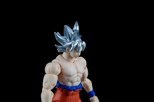 Goku Ultra Instinto Dragon Stars Serie 7 Goku Ultra Instinto Dragon Stars Serie 7