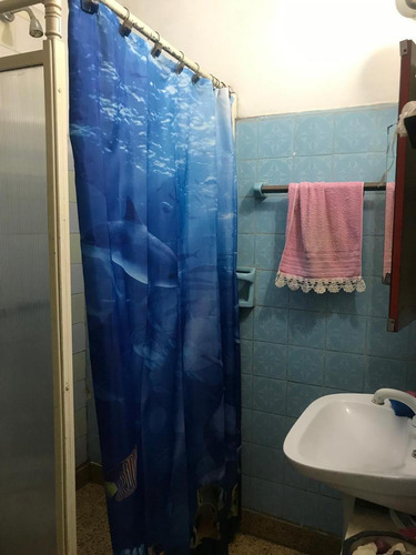 Imagen 10 de 14 de Lencke Vende - En Block Locales Mas Departamentos, Zona Muy Comercial Sobre Av. Avellaneda