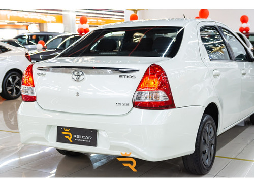 Toyota Etios 1.5 XS SEDAN 16V FLEX 4P MANUAL