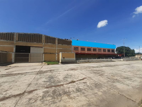 Galpón En Guacara, Carabobo, Zona Industrial El Nepe. Tp