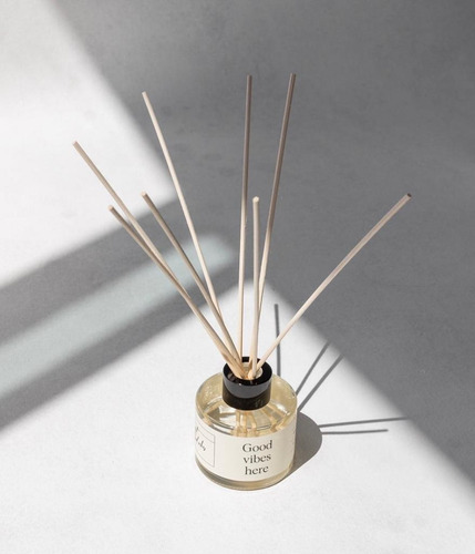 Imagen 2 de 5 de Difusor Aromatizador Ambiente Good Vibes Louis & Lewis