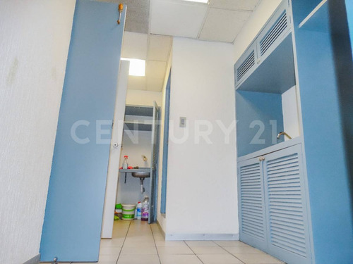 Local En Plaza Comercial Las Palmas En Cuernavaca Morelos $52,500.00 Mxn