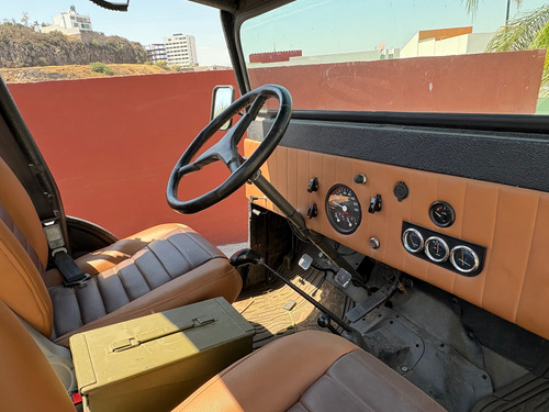 Cj5 4 Cilindros, 4x4, 3 Velocidades